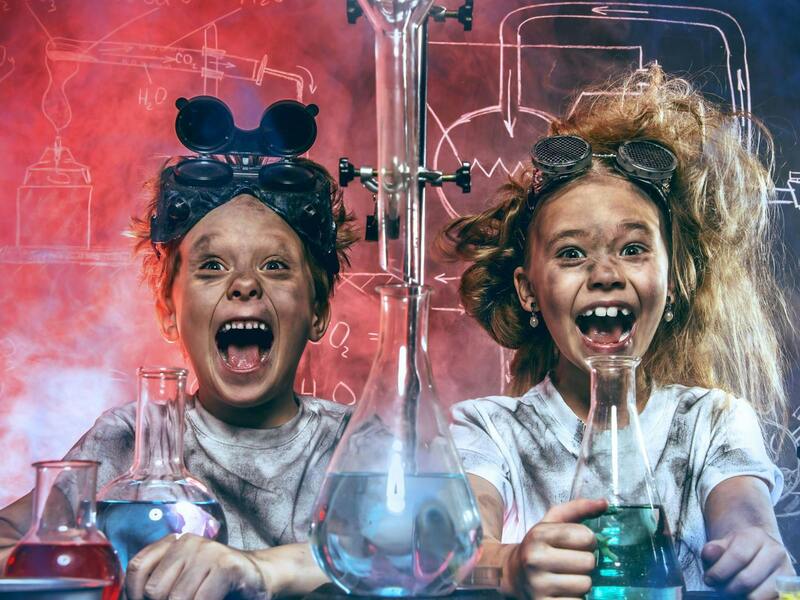 High Five vzw | Weird Science!