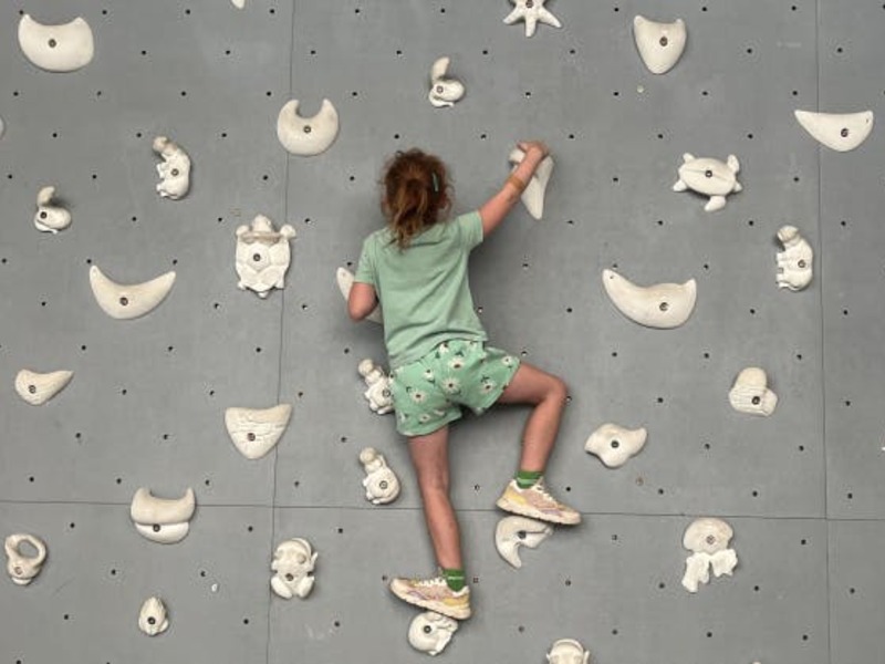 Grabbelpas: Bounce & Boulder