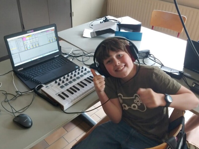 DJ kamp
