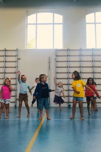 Dansende voetjes, springende beentjes