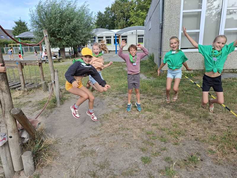 Springende sporthelden - SJC Heiveld - Sint-Amandsberg