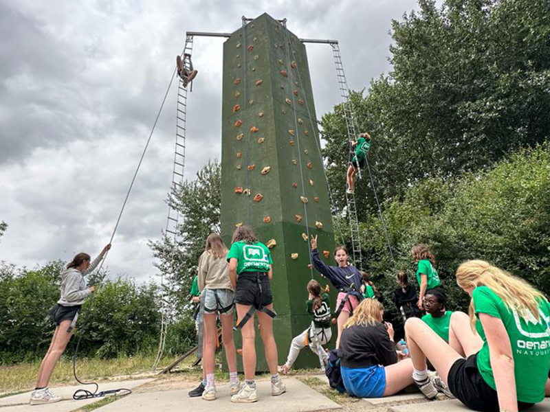 Oenanthe Avonturenkicks