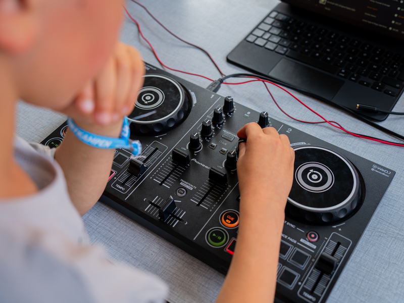 DJ & Producer