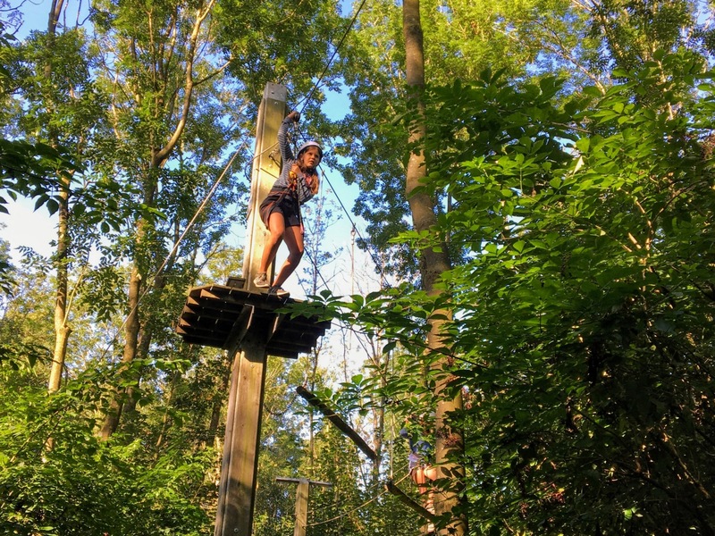 Ter land, ter zee en in de lucht (Doof&Jong) - Internaat
