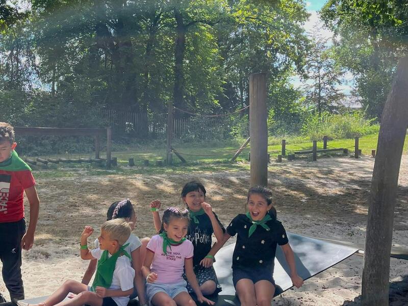 knuffelboerderij + buitenspeeltuin Breugel hoeve