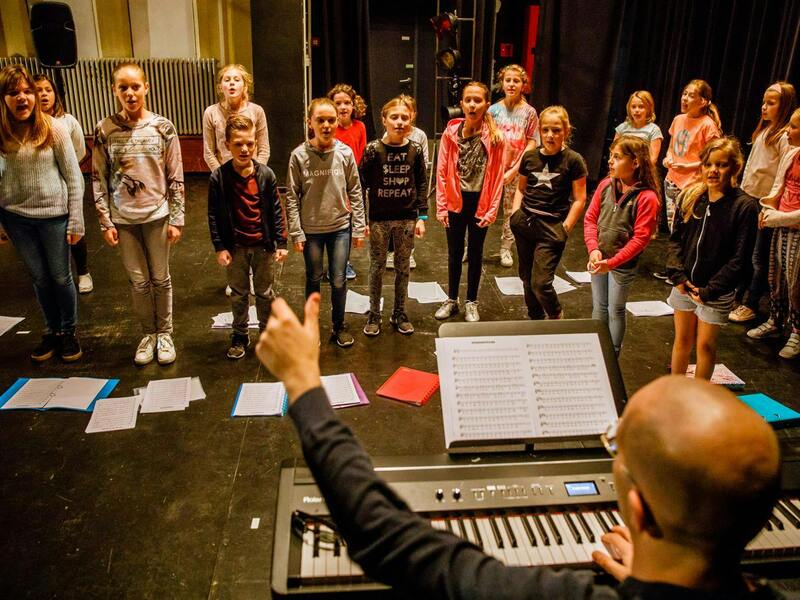 High Five vzw | Musical: Nieuw script!