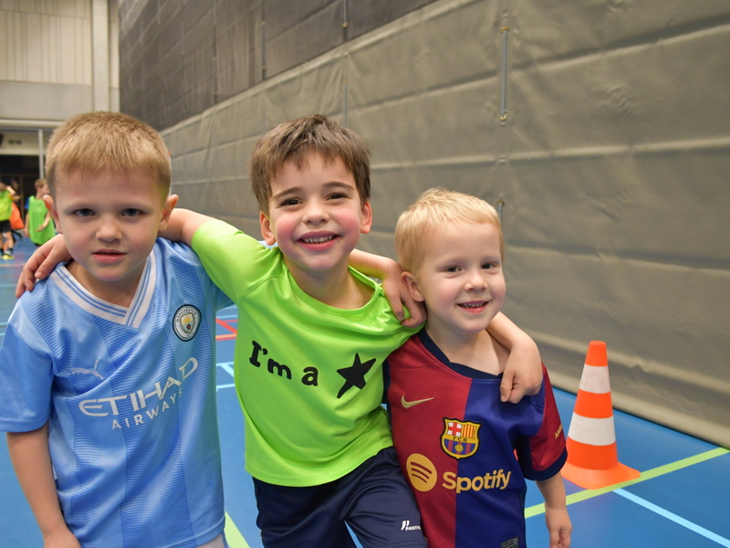 Indoorstage Zwevezele