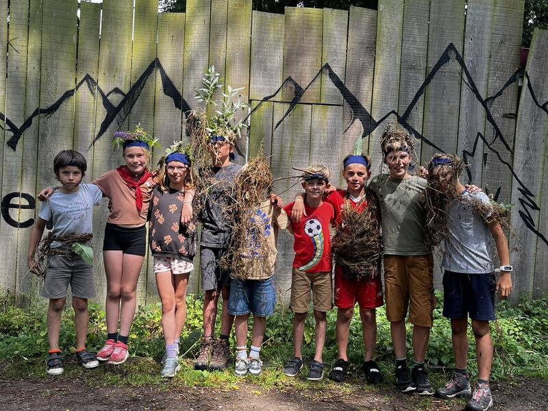 De trollen van het avonturenbos - Externaat