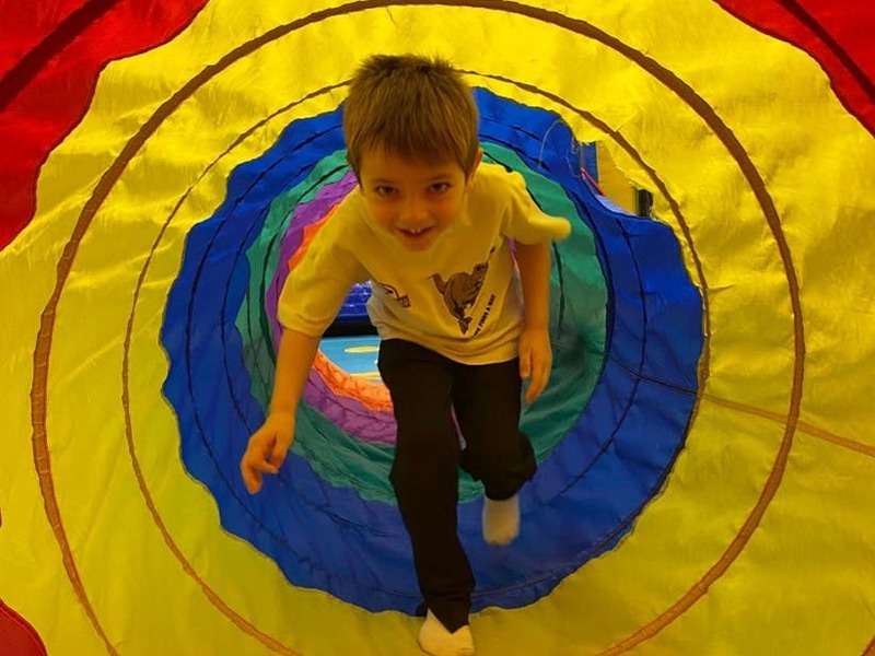 Kleuterkamp 'Alle kleuren van de regenboog'