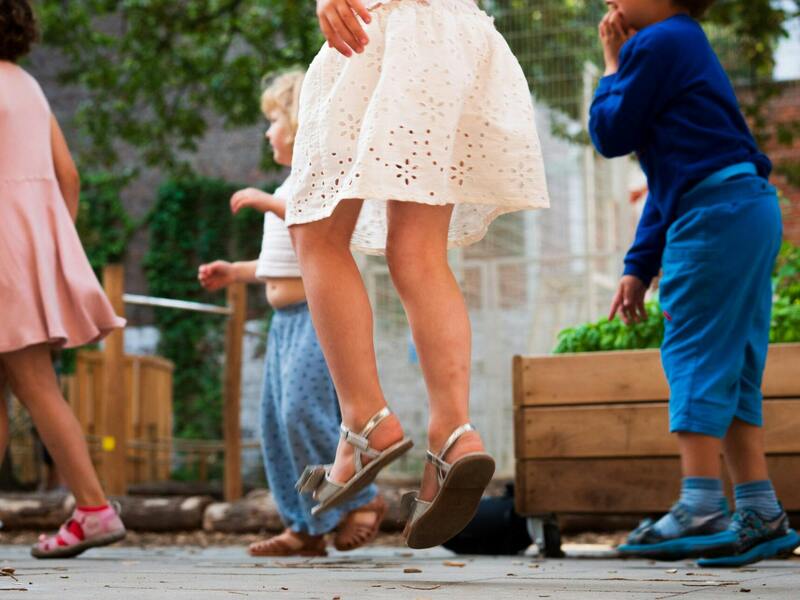 Springende mannetjes kamp