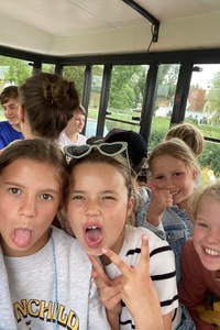 Taalweek: Le Teens Club