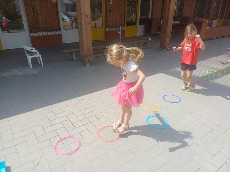 Active Exploration 6-12j