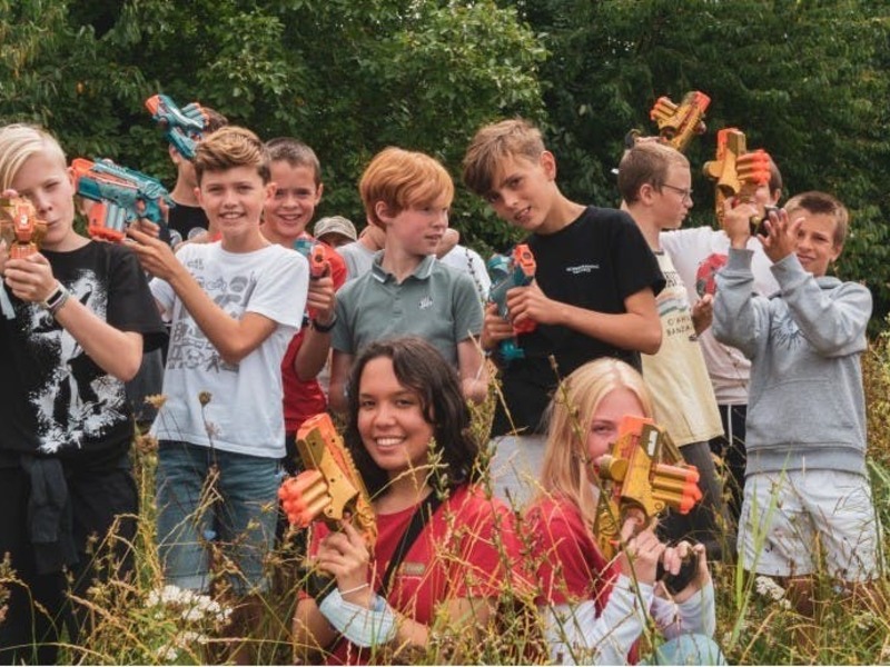 Aliëns en wormgaten