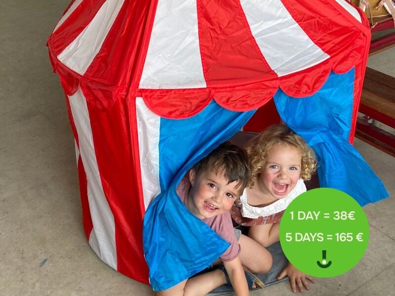 Circus Rocco (In English)