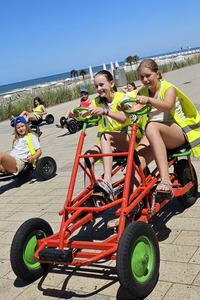 De Mol: Hawaiian Beach