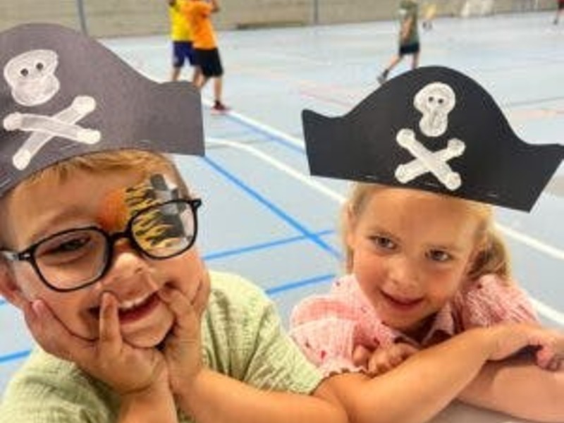 Piet Piraat en zijn piraatjes leren zwemmen! @Duffel