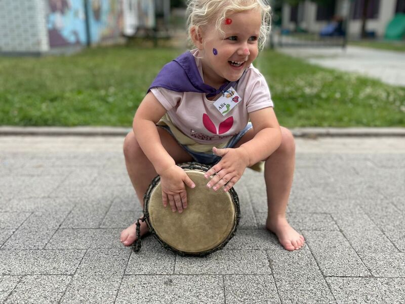 De Zingende Zeilen - De Wijze Eik (Eeklostraat) - Mariakerke