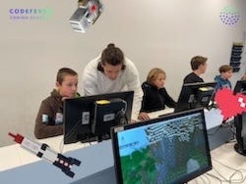 Minecraft Moon Game (3e-6e leerjaar)