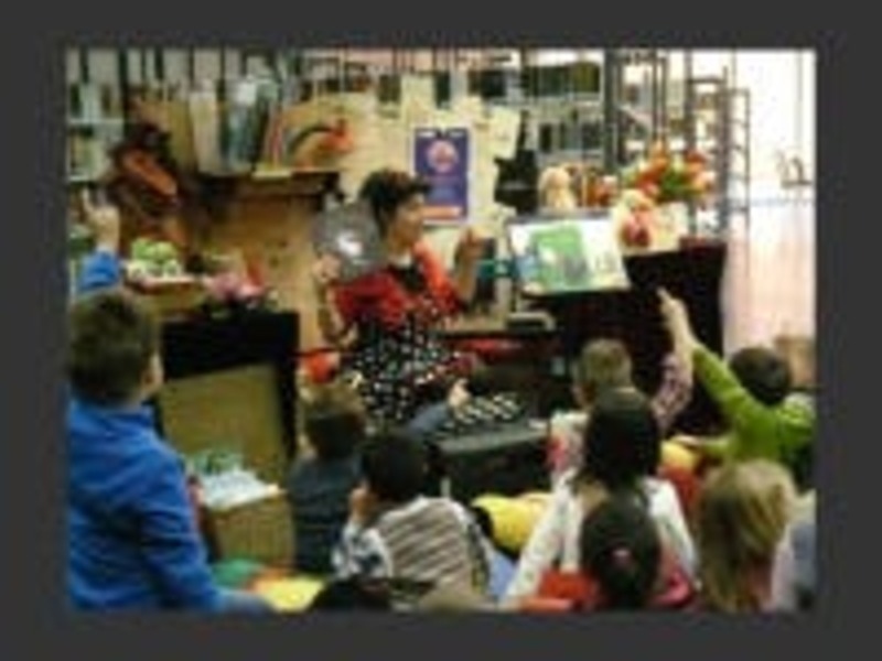 Retteketet! Kunst! Voor kinderen van °2017 tot 2020 met Tine Vandenbussche. - NM