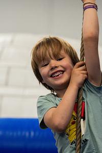 Young Obstacle Run